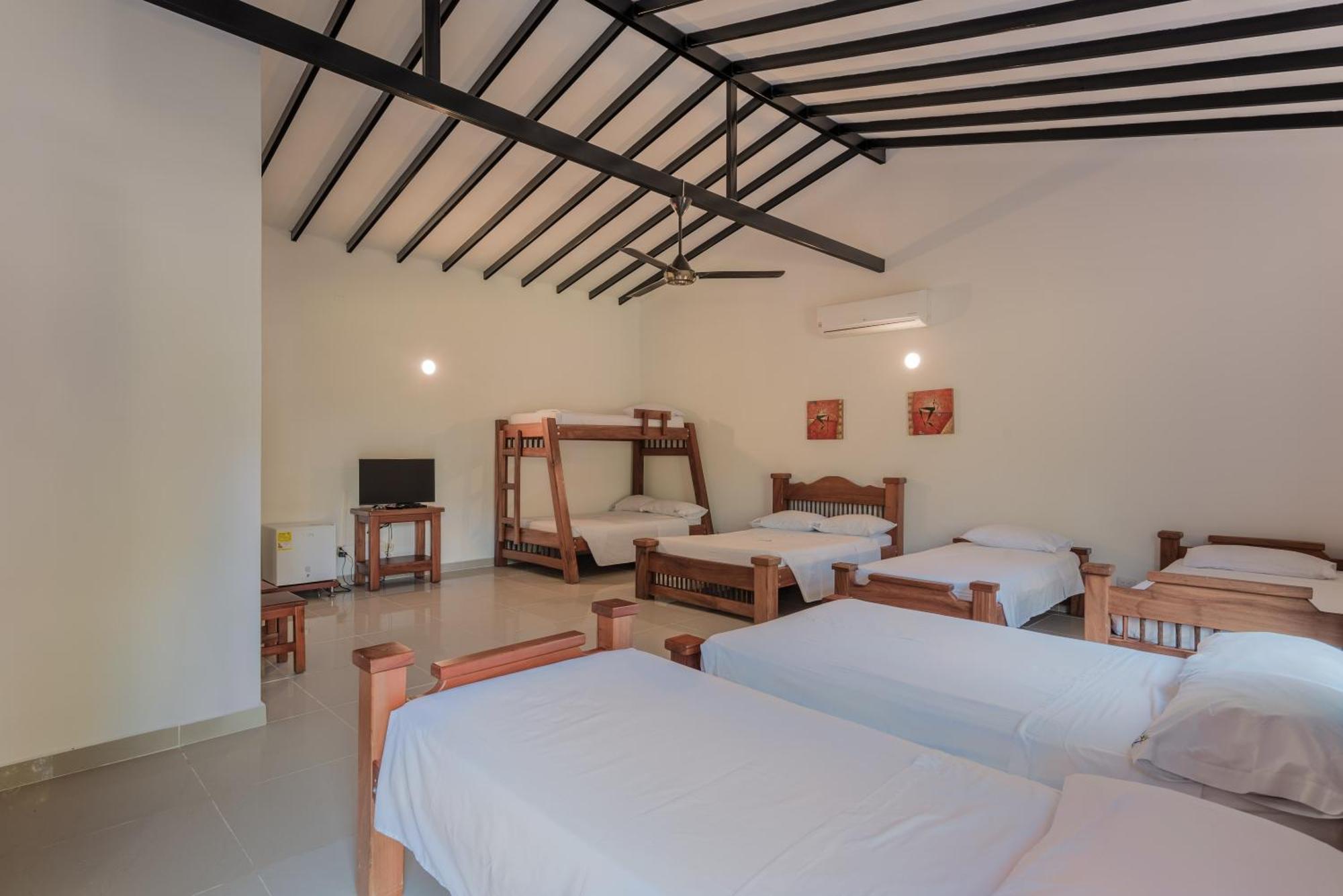לה פינטדה Hotel Villa Camila מראה חיצוני תמונה
