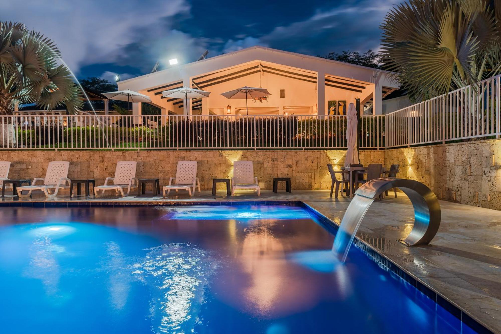 לה פינטדה Hotel Villa Camila מראה חיצוני תמונה