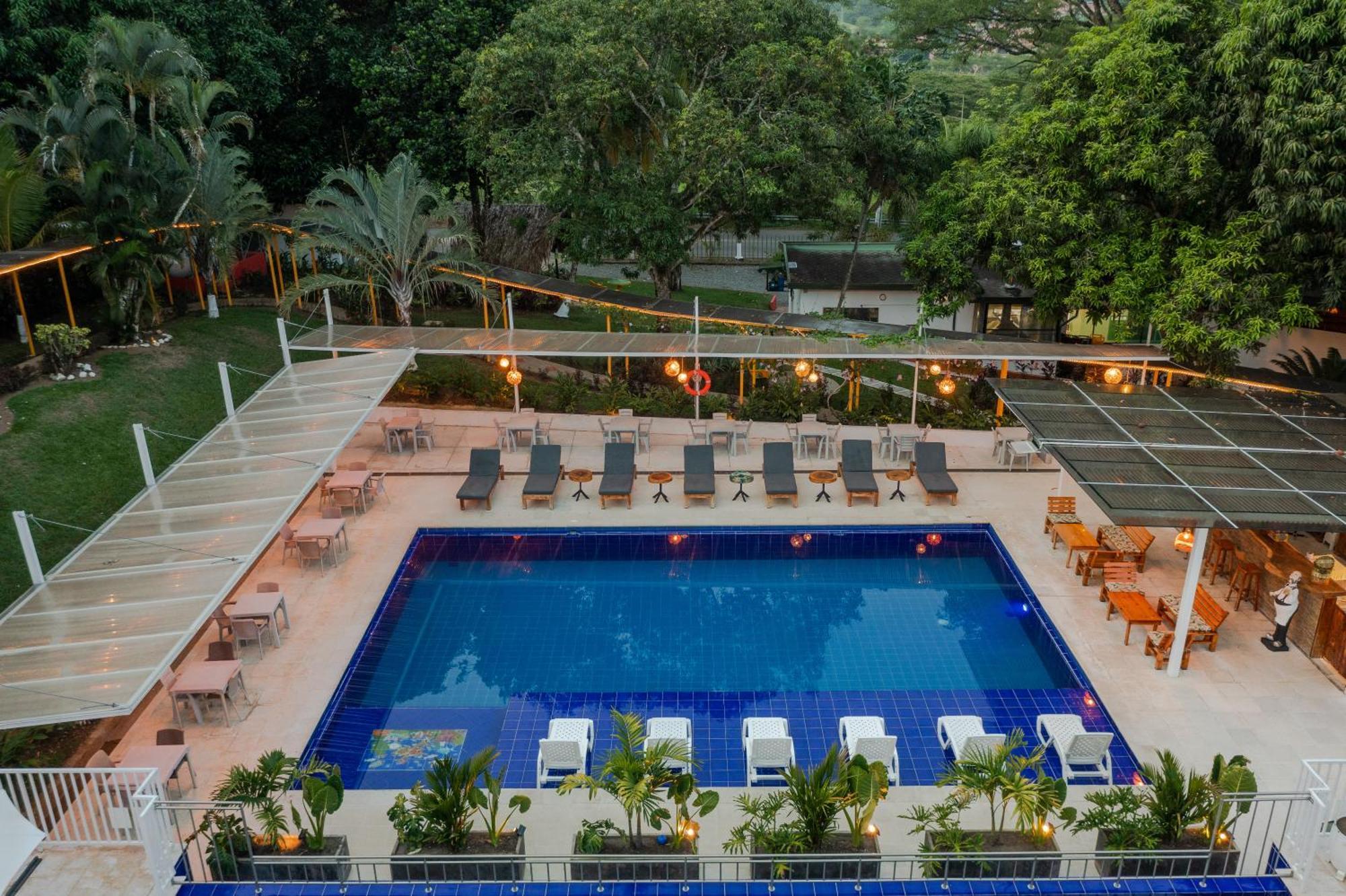 לה פינטדה Hotel Villa Camila מראה חיצוני תמונה