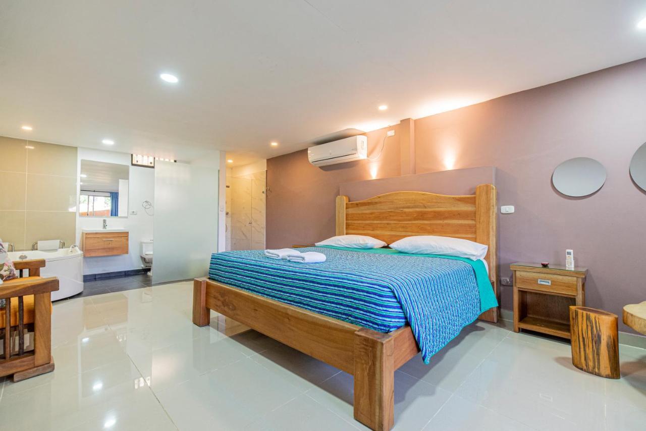 לה פינטדה Hotel Villa Camila מראה חיצוני תמונה